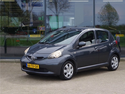 Toyota Aygo 1.0-12V + 5drs, Airco, Elek. Ramen, Radio