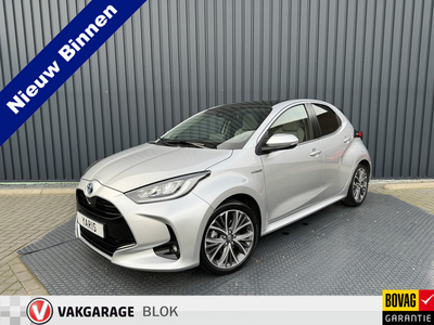 Toyota Yaris 1.5 Hybrid Executive | Pano dak | Creme LEER | 10 jr GARANTIE | Rijklaar!!