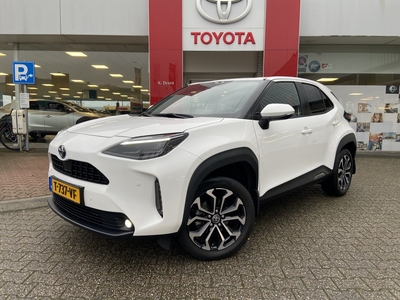 TOYOTA YARIS CROSS 1.5 Hybrid Dynamic + | parkeersensoren v+a | trekhaak | stoel- e