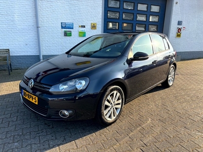 Volkswagen Golf 1.2 TSI STYLE BLUEM