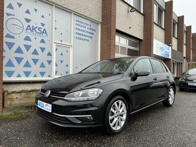 Volkswagen Golf 2.0 TDI 150 pk | DSG | Digitale Cockpit | Camera | Alcantara | 17 inch