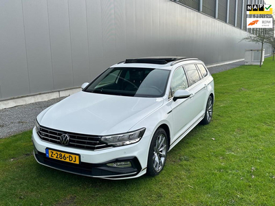 Volkswagen Passat 2.0 TDI 2X R-LINE Digi Cockpit|Camera|Pano|Full option