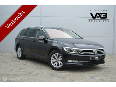 Volkswagen Passat Variant 1.4TSi PanoDak Camera LED Navi Stoelverwarming Cruise