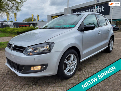 Volkswagen Polo 1.2 TSI STYLE AUTOMAAT,BLUETOOTH.CR.CONTROL LMV