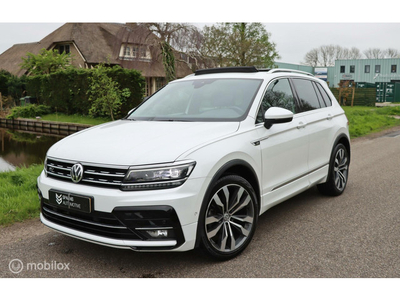 Volkswagen Tiguan 1.4 TSI ACT R-line / Pano / Trekh / Navi