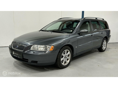 Volvo V70 2.4 Kinetic AUTOMAAT / YOUNGTIMER