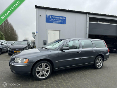 Volvo V70 2.5T AWD Summum, Automaat, Nieuwe apk