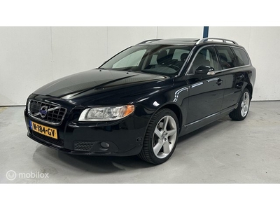 Volvo V70 2.5T Summum €19.223,- EXCL BTW / ADAPTIEVE CRUISE