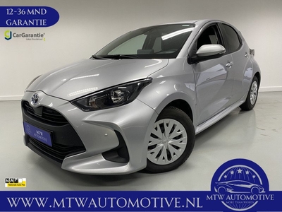 YARIS 1.5 HYBRID EXECUTIVE / APPLE CARPLAY / CAMERA / FULL OPTIONS