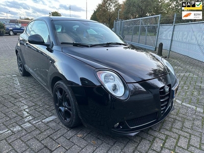 Alfa Romeo MiTo 1.4 (bak jankt) XENON/airco/NAVI