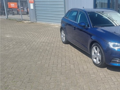 Audi A3 Sportback 1.2 TFSI Ambition Pro Line S