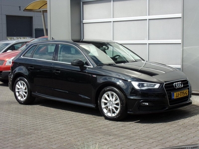 Audi A3 Sportback 1.6 TDI Adrenalin S-Line/Xenon/Navi/Clima!!