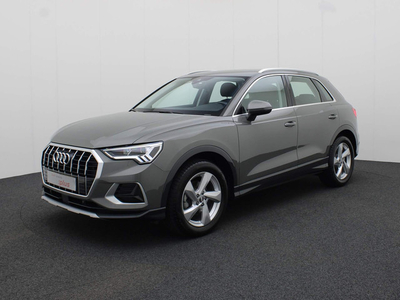 Audi Q3 35 TFSI/150PK · Trekhaak · Parkeersensoren · Stoelverwarming