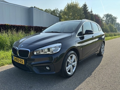 BMW 2 Serie Active Tourer 225xe iPerformance / AUTOMAAT / NAVI / STOELVERWARMING / 147dkm!