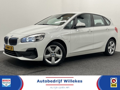 BMW 2 Serie Active Tourer 225xe iPerformance High Executive Edition | NAVIGATIE | STOELVERWARMING | PARKEERSENSOREN |