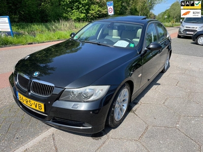 BMW 3-serie 325i Dynamic Executive + VOL OPTIES!!!!