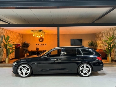 BMW 3-serie Touring 320d EfficientDynamics Edition Business Garantie Xenon Trelhaak Navi Cruise 19 inch sport Rijklaar