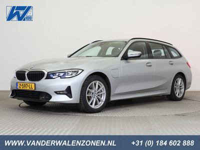 BMW 3 SerieTouring 330e 252pk Hybrid Steptronic Business Sportline ECC-3 LC+NAVI LED DBRUIN