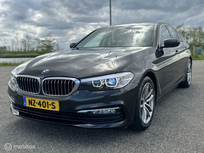 BMW 5-serie 520d EDE Executive, Apple CarPlay !!