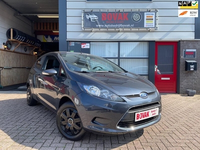 Ford FIESTA 1.25i Blue Trendline