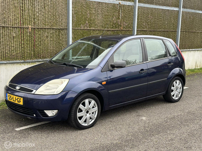 Ford Fiesta 1.6-16V Ghia NAP|AIRCO|APK|5DEURS