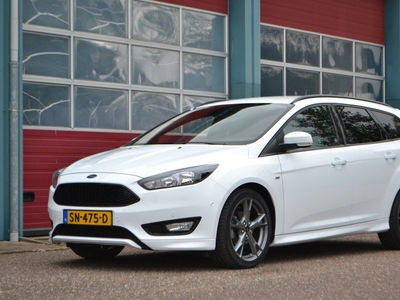 Ford FOCUS Wagon 1.0 ST-Line!