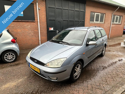 Ford FOCUS Wagon 1.6-16V Trend