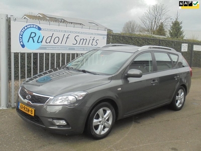 Kia Cee'd Sporty Wagon 1.4 CVVT Navigator Plus Pack