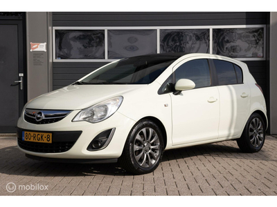 Opel Corsa 1.4-16V 5D AIRCO NAVI CRUISE