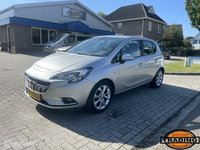 Opel Corsa 1.4 Favourite Apple CarPlay airco cruise pdc