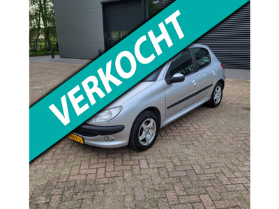 Peugeot 206 1.4 One-line, Airco, 5 Drs, 139 NAP!