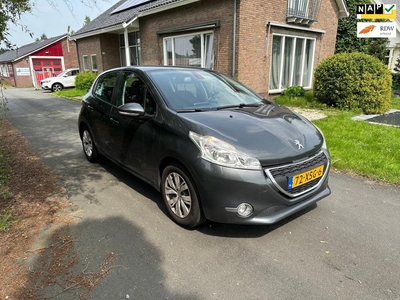 Peugeot 208 1.2 VTi Active NAVI KLIMAAT PDC DEALER ONDERHOUD NAP