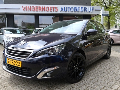 Peugeot 308 1.6 - 16v. TURBO 125 Pk Super Luxe Première * Navigatie * Trekhaak * Panoramadak * Luxe Sportieve Stoelen * L.M. Velgen * Led Verlichting * V + A Parkeersensoren * Climate & Cruise Control *