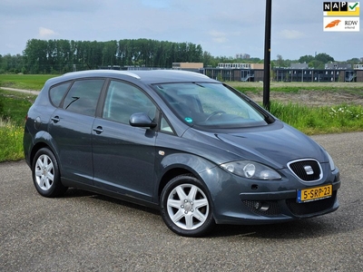 Seat Altea XL 2.0 TDI Businessline High Automaat/Stoelverw/Clima/Nap/Boekjes