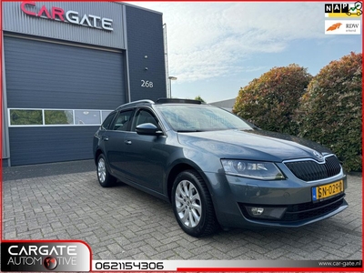 Skoda Octavia Combi 1.6 TDI Greentech Elegance Businessline|Pano|Leer|Nap|Stoelver|Cruise|Clima|Parksen|Autopark|Elk koffer|Trekha