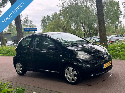 Toyota Aygo 1.0-12V AIRCO!APK!5DEURS!KOOPJE!