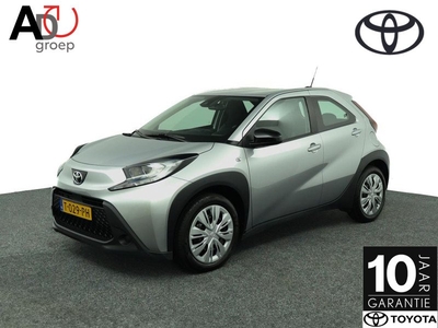 Toyota Aygo X 1.0 VVT-i MT play | 10 Jaar Garantie | Apple Carplay | Android Auto | Airco |