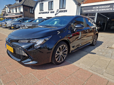 Toyota Corolla Touring Sports 1.8 Hybrid Dynamic, Navigatie,L.M.Velgen,Climate control,Cruise control