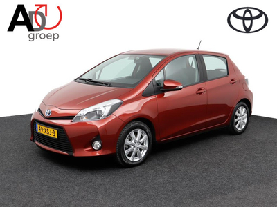 Toyota Yaris 1.5 Full Hybrid Aspiration | Climate control | Trekhaak | Lichtmetalen velgen | Parkeercamera |