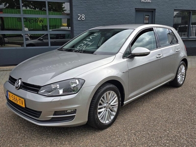 Volkswagen Golf 1.2 TSI Trendline navi clima stoelverwarming ZEER MOOI