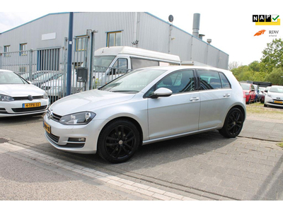 Volkswagen GOLF 1.4 TSI Highline