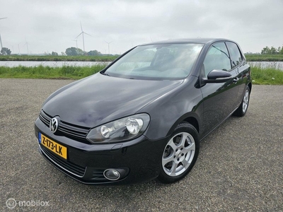 Volkswagen Golf 1.4 TSI Highline, Automaat, Navi !!