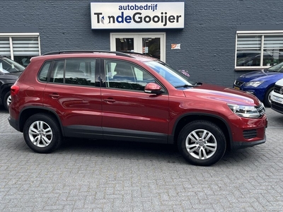 Volkswagen Tiguan 1.4 TSi Comfort&Design | NAV. | EL. TREKHAAK |