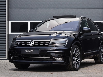 Volkswagen Tiguan 2.0 TSI 4Motion 220 PK / 3 X R-LINE / PANO / VIRTUAL / LED / DYNAUDIO / 360 CAMERA / HEAD UP DISPLAY / TREKHAAK