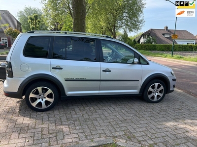 Volkswagen Touran 1.4 TSI Cross 7 persoons eerste eigenaar