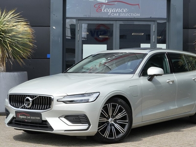 Volvo V60 2.0 T6 Recharge AWD Inscription 340pk Panoramadak/360Camera/Stoelverwarming