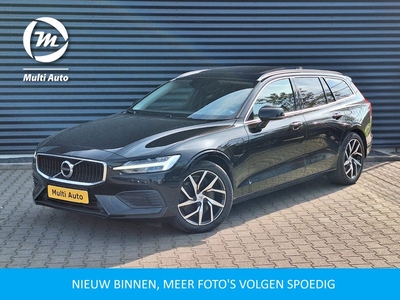 Volvo V60 T8 Twin Engine AWD Momentum Pro Plug In Hybrid Dealer O.H | PHEV | Pano Dak | Camera | Head Up | Drive Mode | Electrische Stoelen | Stoelverwarming | Carplay | Trekhaak Af Fabriek | Trailer Assistentie |