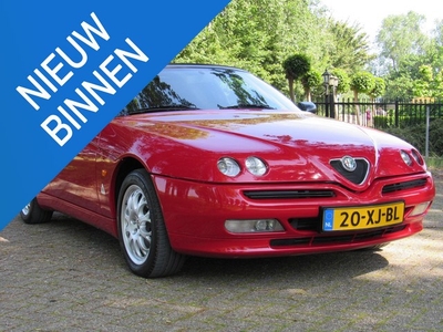 Alfa Romeo Spider 1.8-16V T.Spark