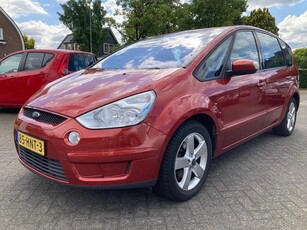 Ford S-Max 2.0-16V Apk 16/4/25,Airco,Cruise,Trekhaak 2499,-