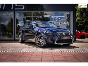 Lexus IS 300h Hybrid Luxury LineDealer ohLederAll